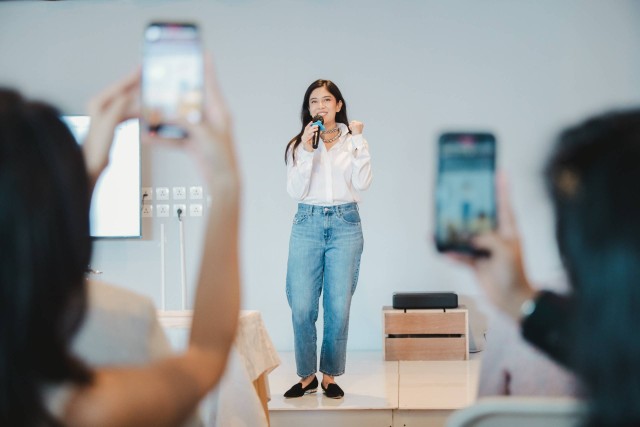 Dian Sastrowardoyo dukung program perempuan inovasi untuk berdayakan kaum perempuan. Foto: Perempuan Inovasi