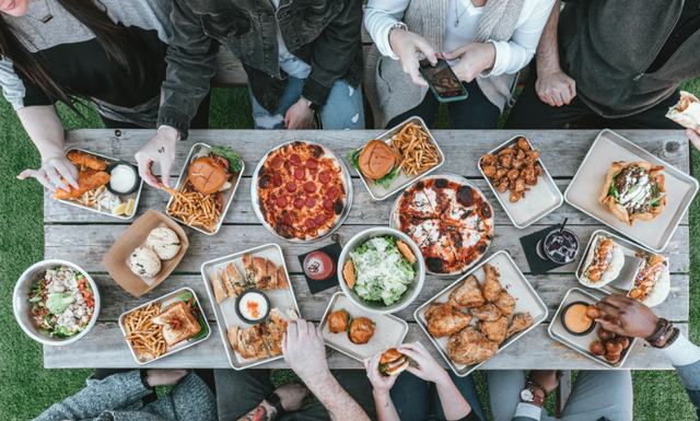 Rekomendasi tempat buka bersama di bandung. Foto hanya ilustrasi, bukan tempat sebenarnya. Sumber: Unsplash/Spencer Davis