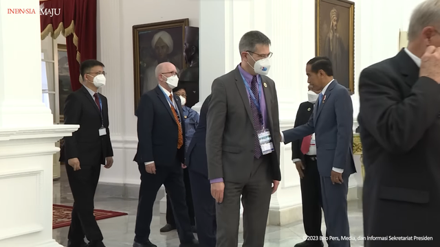 Presiden Jokowi saat menerima delegasi World Water Council di Istana Merdeka pada Rabu (15/2/2023). Foto: Youtube/Sekretariat Presiden