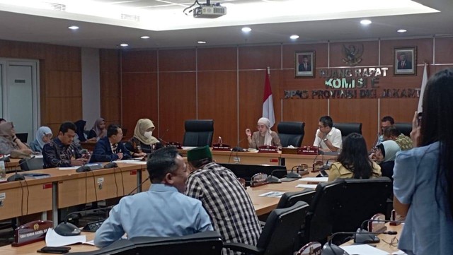 Suasana rapat terkait KJMU di Komisi E DPRD DKI Jakarta, Jakarta Pusat, Kamis (14/3/2024). Foto: Fadlan Nuril Fahmi/kumparan