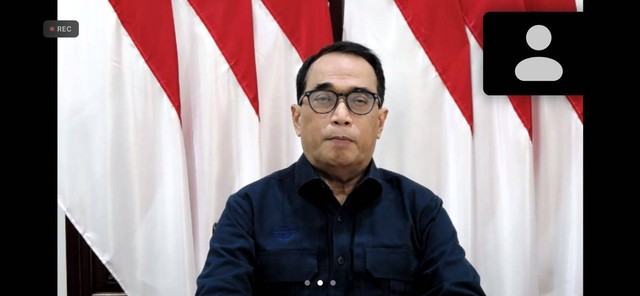 Menhub Budi Karya Sumadi pada kegiatan Jumpa Pers Persiapan dan Rencana Operasi Angkutan Lebaran 2024 secara virtual. Foto: Kemenhub RI