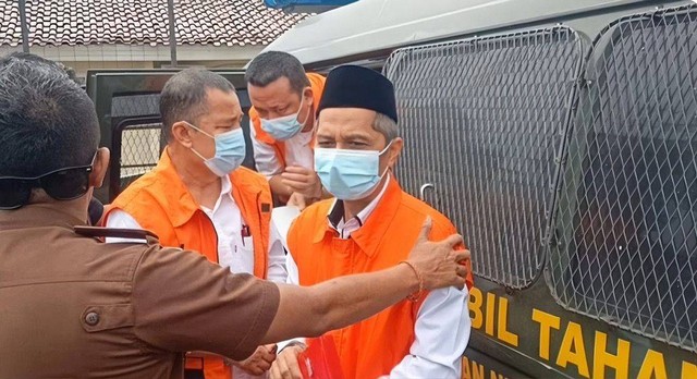 Dokumentasi saat pemeriksaan tiga terdakwa kasus penerimaan suap Unila pada (17/1/23) | Foto : Galih Prihantoro/ Lampung Geh