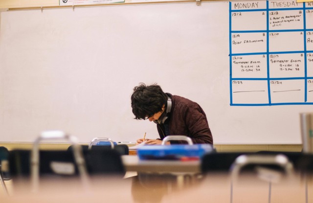 UTBK SNBT adalah salah satu metode seleksi masuk untuk perguruan tinggi negeri (PTN) di Indonesia. Foto: Pexels.com