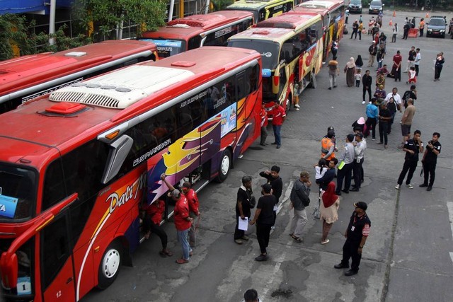 Ilustrasi peserta mudik gratis. Foto: ANTARA FOTO/Umarul Faruq