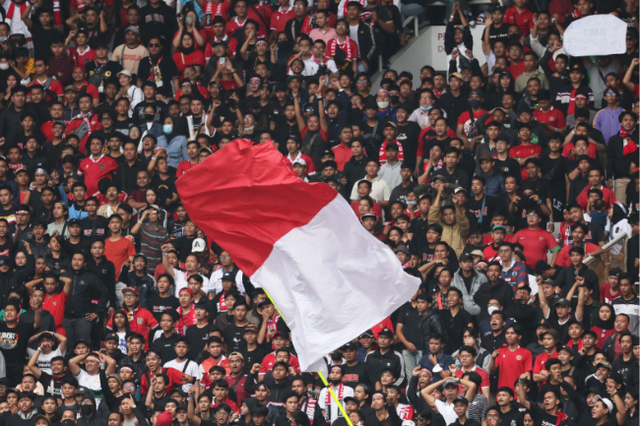 supoter timnas indonesia (Shutterstock)