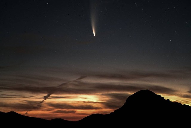 Ilustrasi apa material pembentuk komet. Sumber: www.unsplash.com