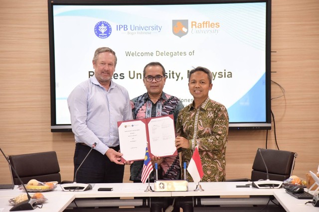 IPB University Teken MoU dengan Raffles University, Malaysia
