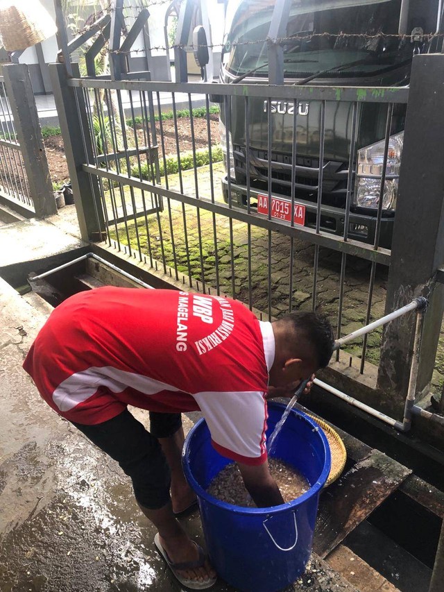 Kegiatan Produktif: Narapidana Lapas Magelang Produksi Tempe Setiap Hari