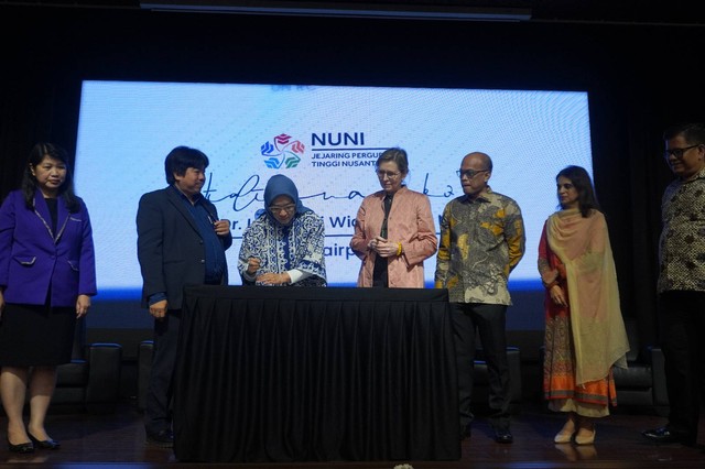 Peluncuran Kemitraan Multi-Pemangku Kepentingan Transformasi Digital Indonesia di Auditorium BINUS University. Foto: BINUS