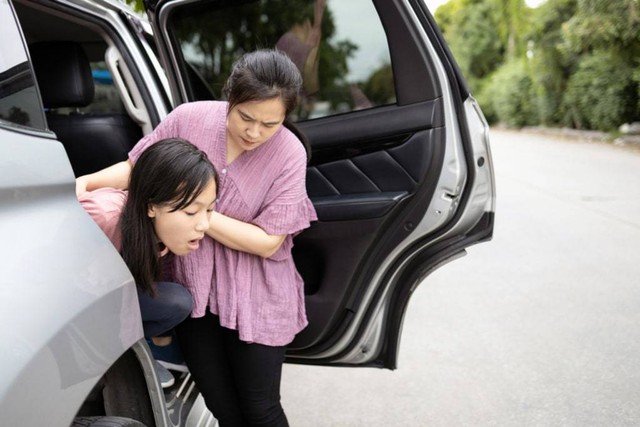 Ilustrasi anak mabuk perjalanan. Foto: Shutterstock