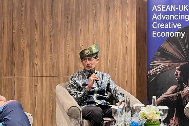 Sandiaga Uno dalam diskusi ASEAN-UK Advancing Creative Economy di Ayana Jakarta, Selasa (26/3). Foto: Tiara Hasna/kumparan