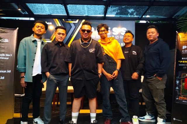 Mario G Klau X Mone Band rilis single Pemain Lama. Foto: Dok. Istimewa