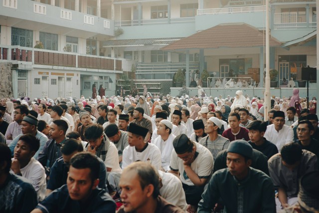 Ilustasi Amalan Sunnah Hari Raya Idul Fitri. Foto: Unsplash/Falaq Lazuardi