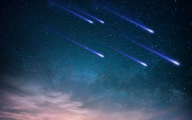 Ilustrasi apa yang membuat bintang jatuh bercahaya?. Sumber foto: pixabay/51581