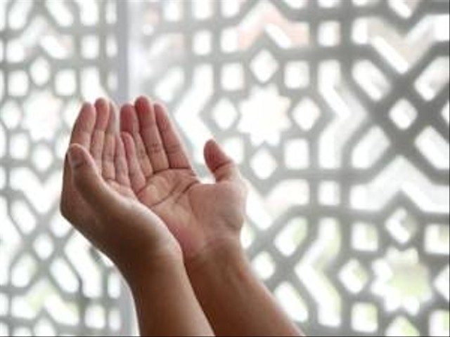 Ilustrasi Doa Minta Rezeki Halal dan Berkah. Unsplash/Masjid MABA