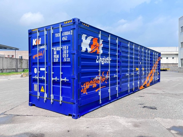 Layanan angkutan kontainer KAI Logistik. Foto: KAI Logistik
