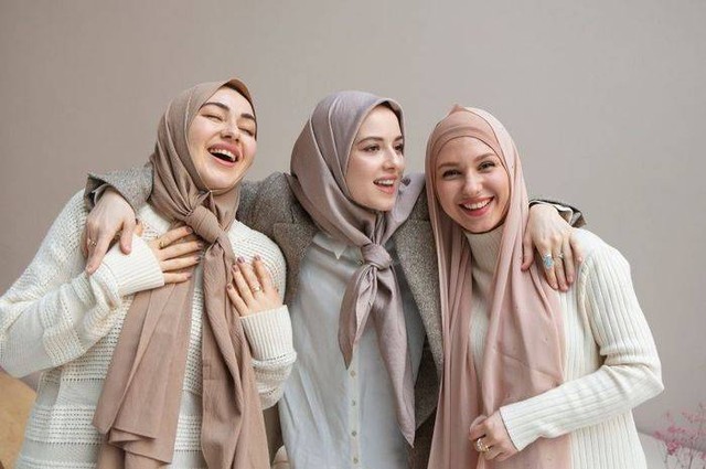 Ilustrasi tren hijab Lebaran 2024. Foto: Freepik