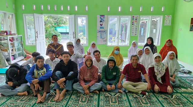 Sosialisasi bersama dengan Guru dan Siswa SMA Muhammadiyah Kasihan