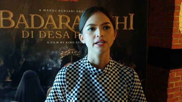 Artis Maudy Effrosina saat ditemui di Kawasan Thamrin, Jakarta Pusat, Sabtu (30/3/2024). Foto: Aprilandika Pratama/kumparan