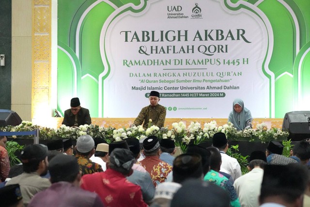 Universitas Ahmad Dahlan (UAD) Gelar Tablig Akbar dan Haflah Qori International dalam Rangka Malam Nuzululqur’an (Dok. Humas dan Protokol UAD)