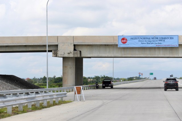 Suasana tol fungsional Solo-Jogja pada Senin (1/4/2024). Foto: Polda Jateng