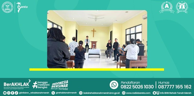 Ps. Irwien Juddieanto bersama dengan seluruh service ministry team dari Gereja Mawar Sharon Samarinda melayani di Balai Rehabilitasi BNN Tanah Merah.