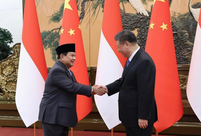 Menhan Prabowo bertemu Presiden China Xi Jinping di Beijing, Senin (1/4/2024). Foto: Instagram/@prabowo