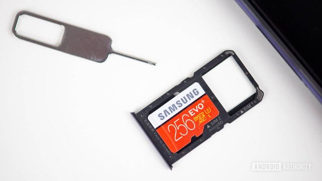 Ilustrasi MicroSD Card terbaik. Foto: Sandisk 