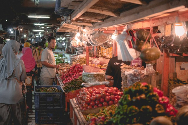 pasar tradisional di Canggu. Foto hanya ilustrasi, bukan tempat sebenarnya. Sumber: Unsplash/fauzan