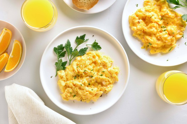 Scrambled eggs. Foto: Tatiana Volgutova/Shutterstock