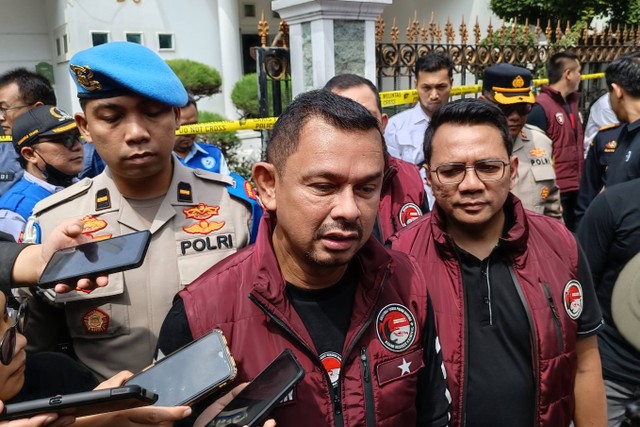 Dirtipidnarkoba Bareskrim Polri, Brigjen Pol Mukti Juharsa saat ditemui wartawan usai konferensi pers pengungkapan clandestine lab ekstasi jaringan Fredy Pratama, di Sunter, Jakarta Utara, Senin (8/4/2024). Foto: Fadhil Pramudya/kumparan