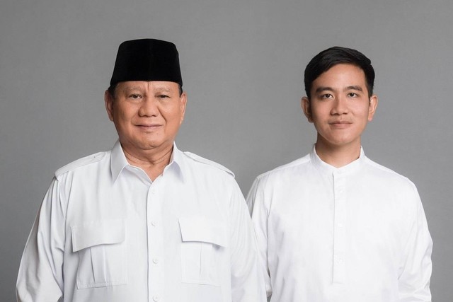 Menhan Prabowo Subianto upload foto bareng Gibran Rakabuming Raka. Foto: Instagram/@prabowo