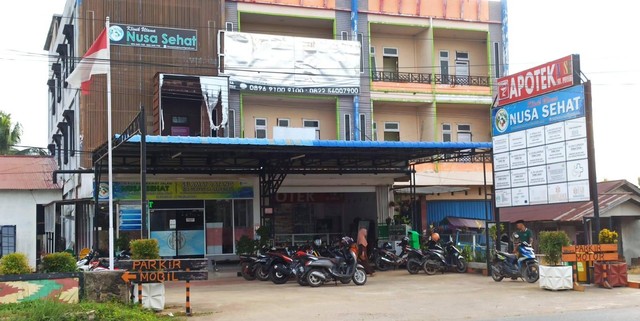 Klinik Nusa Sehat tetap buka selama Idul Fitri. Foto: Muhammad Zain/Hi!Pontianak