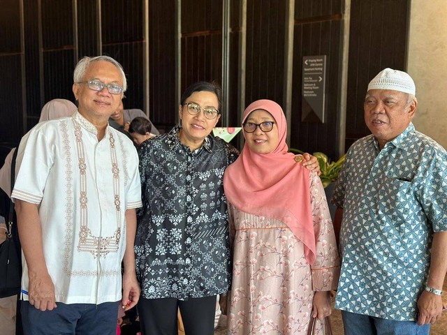 Menkeu Sri Mulyani bertemu Menteri PUPR Basuki Hadimuljono saat mudik ke Semarang. Dok: Instagram @smindrawati