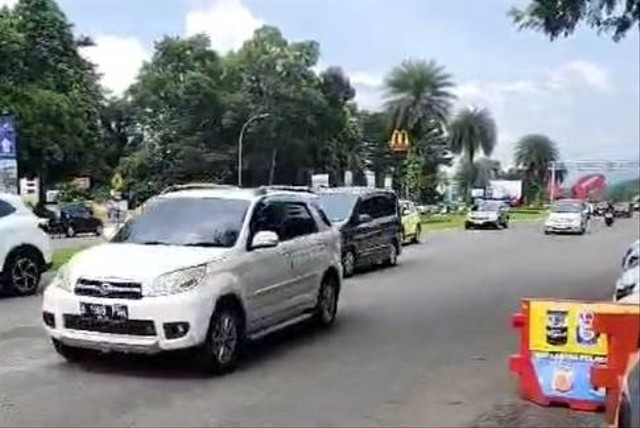 Kondisi lalu lintas Sentul, Bogor, Sabtu (13/4/2024). Foto: Dok. Istimewa