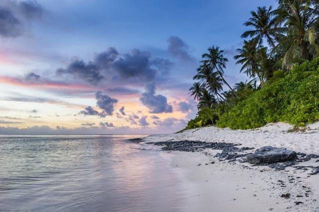 Rekomendasi Resort Pantai di Lampung. Foto hanya ilustrasi bukan tempat sebenarnya. Sumber foto: Unsplash.com/Andrew Coelho