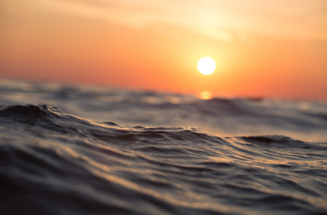 Ilustrasi mengapa air laut asin sedangkan air sungai tawar. Sumber foto: Pixabay/Pexels