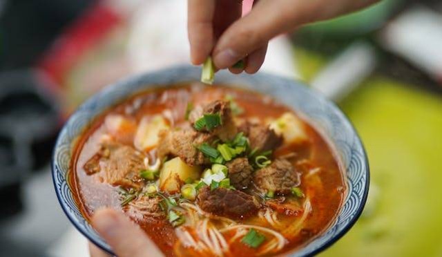 Makanan berkuah di jakarta. Foto hanya ilustrasi, bukan foto sebenarnya, Sumber foto: Pexels/Cats Coming