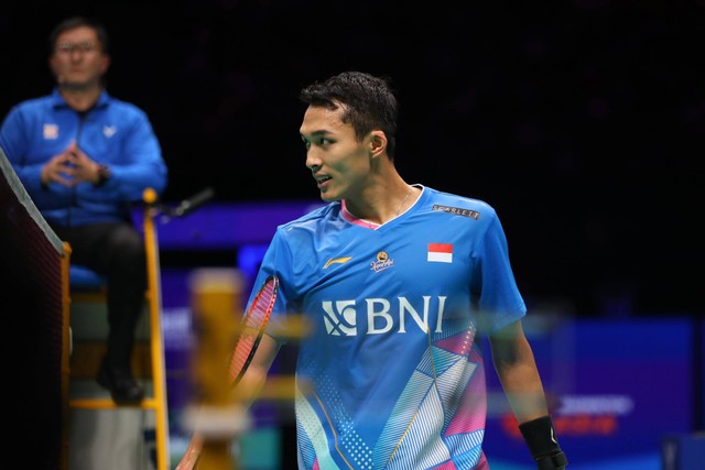 Tunggal putra Indonesia Jonatan Christie dalam partai final Badminton Asia Championship 2024 di China, Minggu (14/4/2024). Foto: PBSI