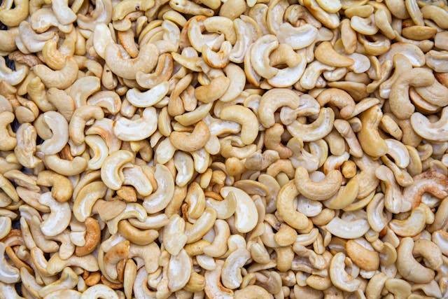 Ilustrasi kalori kacang mete goreng. Sumber: pexels.com