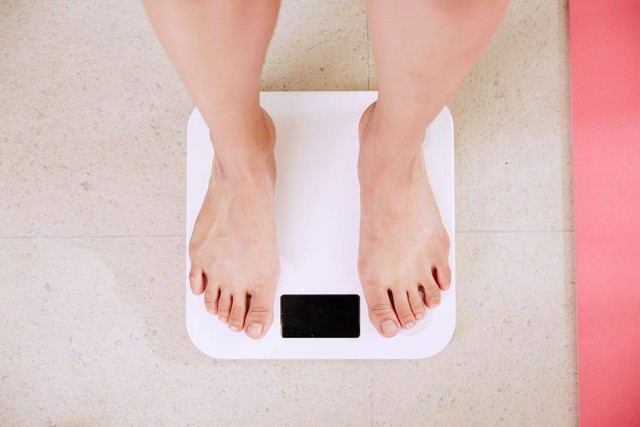 Ilustrasi cara menurunkan berat badan setelah Lebaran. Sumber foto: Unplash/i yunmai