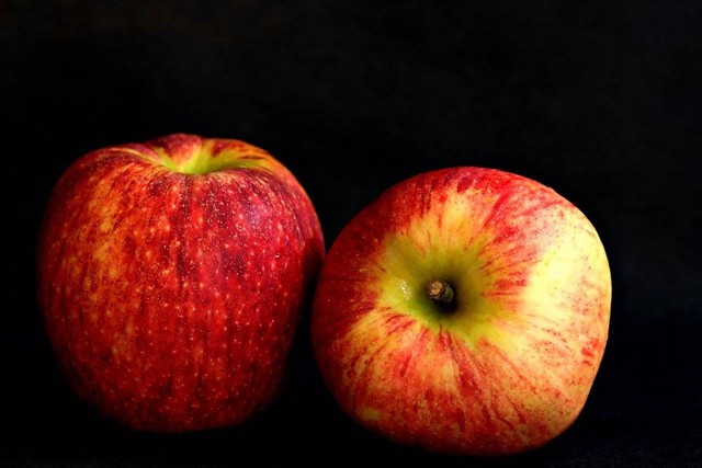 Ilustrasi kalori apel fuji - Sumber: pixabay.com/ignartonosbg