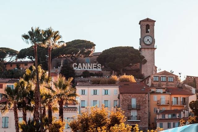 Cannes Film Festival 2024. Foto hanyalah ilustrasi. Sumber: Unsplash/Jannis Lucas