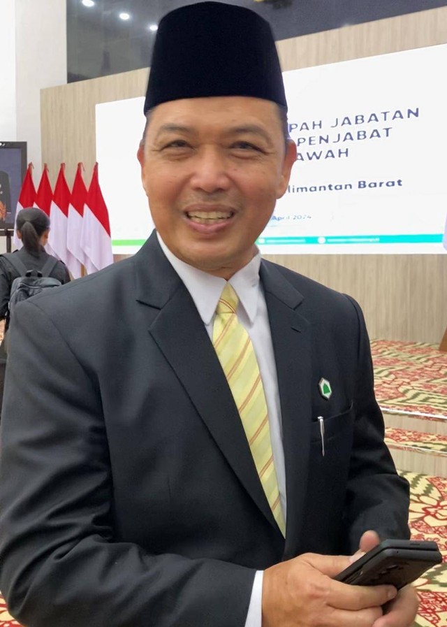 Mantan Wakil Gubernur Kalbar, Ria Norsan. 