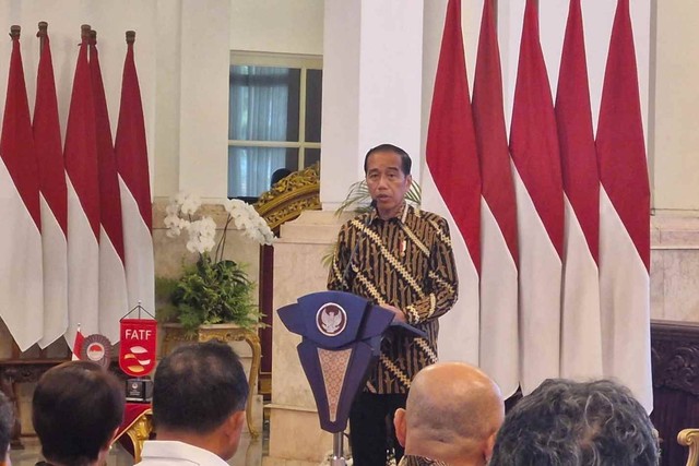 Presiden Jokowi di Peringatan 22 Tahun Gerakan Nasional Anti Pencucian Uang dan Pencegahan Terorisme (APU PPT) Selasa (17/4/2024) Foto: Nadia Riso/kumparan