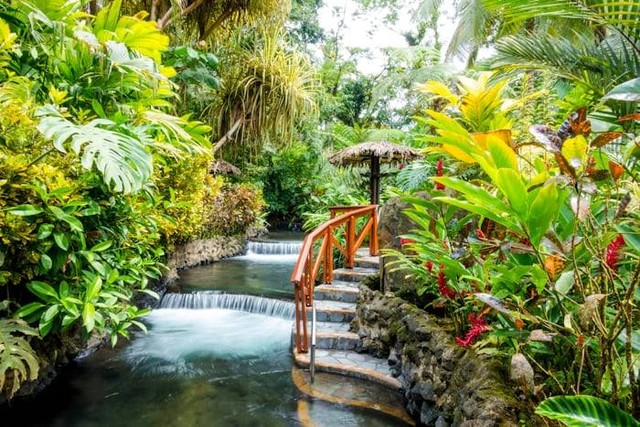 Tempat Wisata di Lampung Selatan (Foto hanya ilustrasi, bukan tempat sebenarnya) Sumber: unsplash.com/ Mike Swigunski