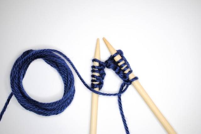 Ilustrasi teknik crochet untuk pemula. Foto: Nik/Unsplash