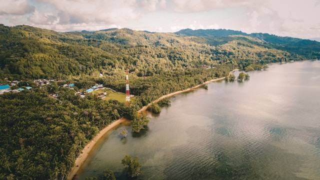 Tempat Wisata di Maluku Tenggara. Foto hanya ilustrasi bukan tempat sebenarnya. Sumber foto: Unsplash.com/Candy Hartawan