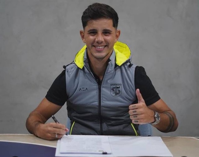 Bruno Moreira perpanjang kontrak di Persebaya hingga 2026. Foto: IG Bruno Moreira