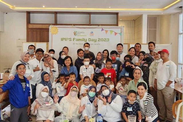 Para penyintas Imunodefisiensi Primer (IDP) yang tergabung dalam Yayasan Pasien Imunodefisiensi Primer Indonesia.  Foto: Dok. Istimewa